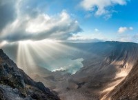Σε φωτογραφίες:Η νέα σειρά του Sir David Attenborough A Perfect Planet 