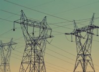 Συνεισφορά των αντλιών θερμότητας στη ζήτηση ανταπόκρισης:μια μελέτη περίπτωσης μιας κατοικίας συν-ενέργειας 
