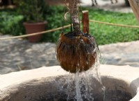 Τι κρύβεται από κάτω; Πρόβλεψη της ποιότητας των υπόγειων υδάτων για χρήστες πηγαδιών 