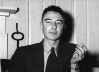 Freeman Dyson για το πώς ο Robert Oppenheimer έτρεχε ζεστά και κρύα 