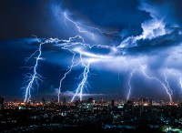 Προστατέψτε τις συσκευές της κουζίνας σας από κεραυνούς:Οδηγός ασφάλειας 